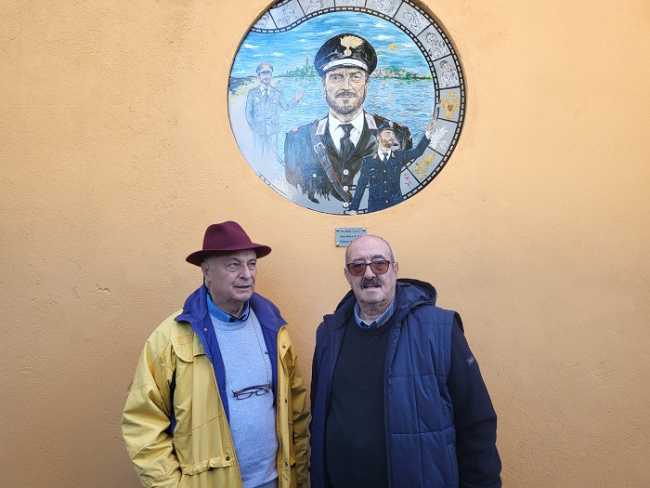 SERAFIA E MOREA AL DIPINTO PER PROIETTI1