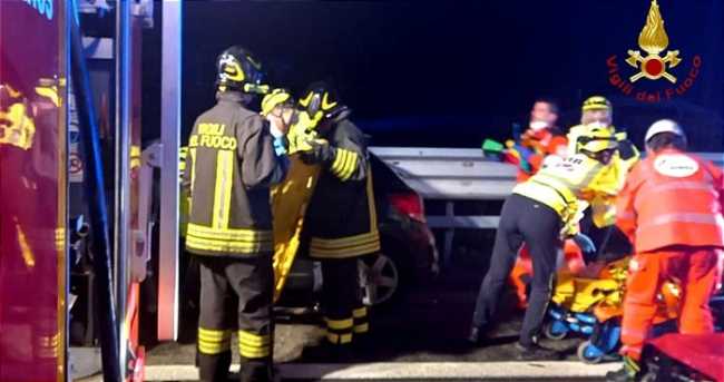 VIGILI DEL FUOCO 118 NOTTE A