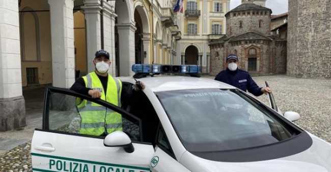 biella polizia locale auto