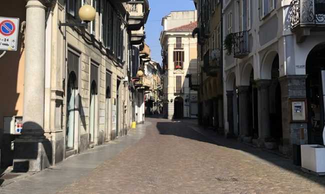 biella via italia giorno