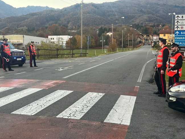 carabinieri controlli nuova