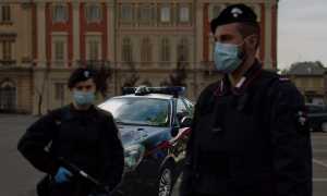 carabinieri mascherina quater