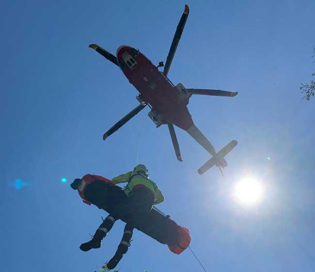 elicottero sole verricello barella