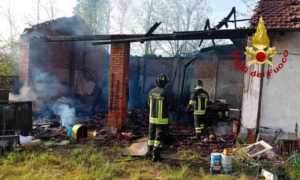 incendio cascina buronzo