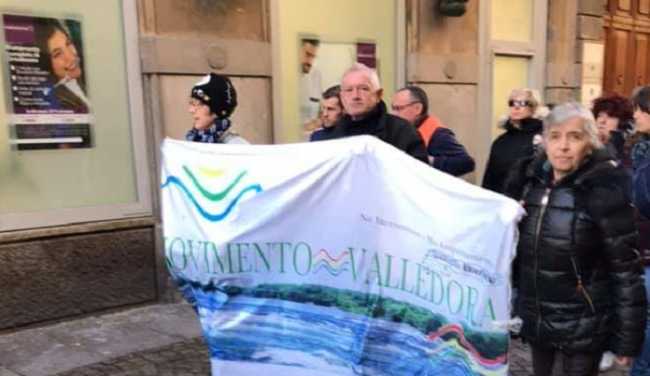 movimento valledora no discarica