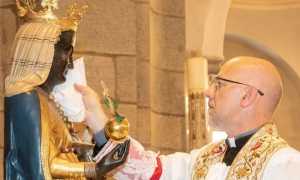 oropa statua madonna pulizia don marco berchi