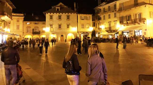 piazza mercato notte 1