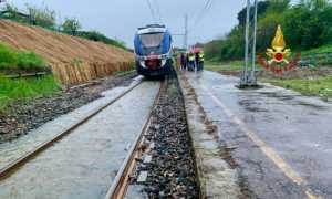 treno bloccato maltempo biella
