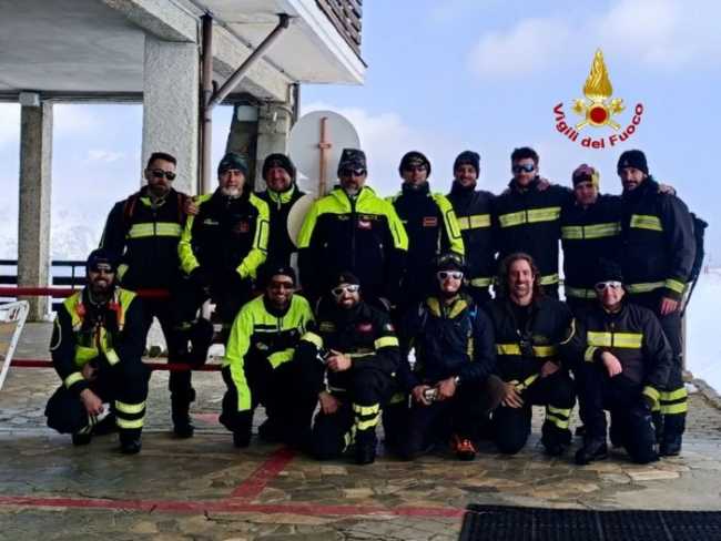 vigili del fuoco addestramento bielmonte aaa