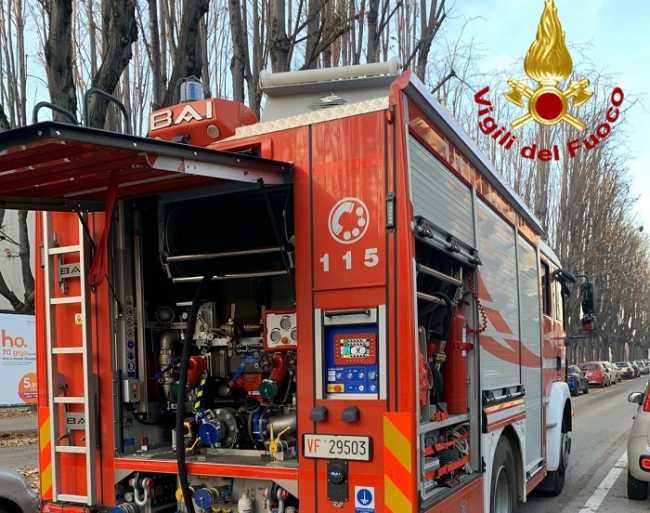 vigili del fuoco camion