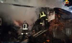 vigili del fuoco incendio notte masserano 2