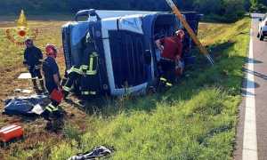 vigili del fuoco incidente camion a