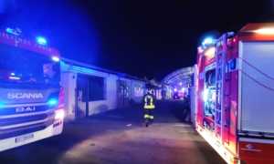 vigili del fuoco notte incendio