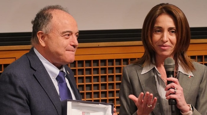 Gratteri a Biella: "Ragazzi, no alle scorciatoie, sì a studio e lavoro"