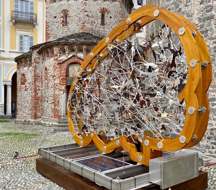 L'opera Dx Planet Sx ora approda al museo della montagna