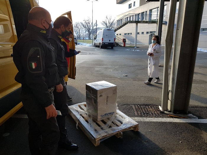 Consegnati i vaccini all'ospedale di Biella: oggi le prime somministrazioni