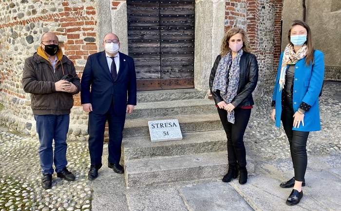 Pietre di memoria per Nuraghe: incontro tra Biella e Stresa