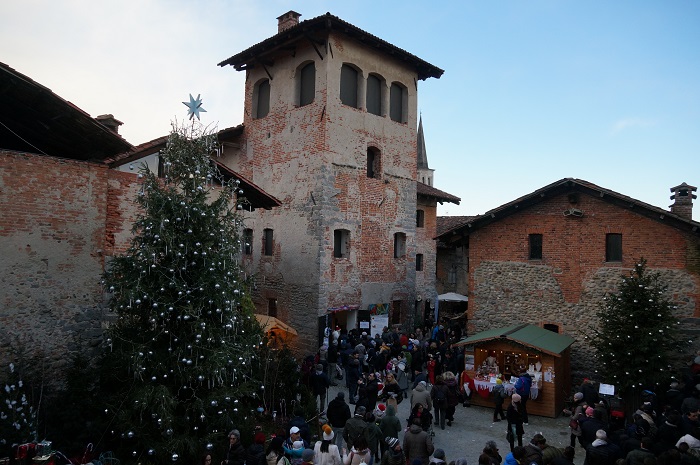 Boom di visitatori al Borgo di Natale a Candelo