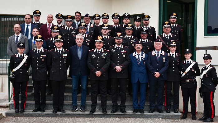 Il generale Gino Micale in visita al comando carabinieri Biella