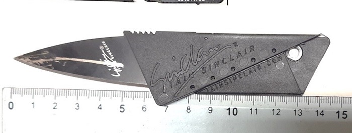 Minaccia vigilantes con un coltello: denunciato 31enne 