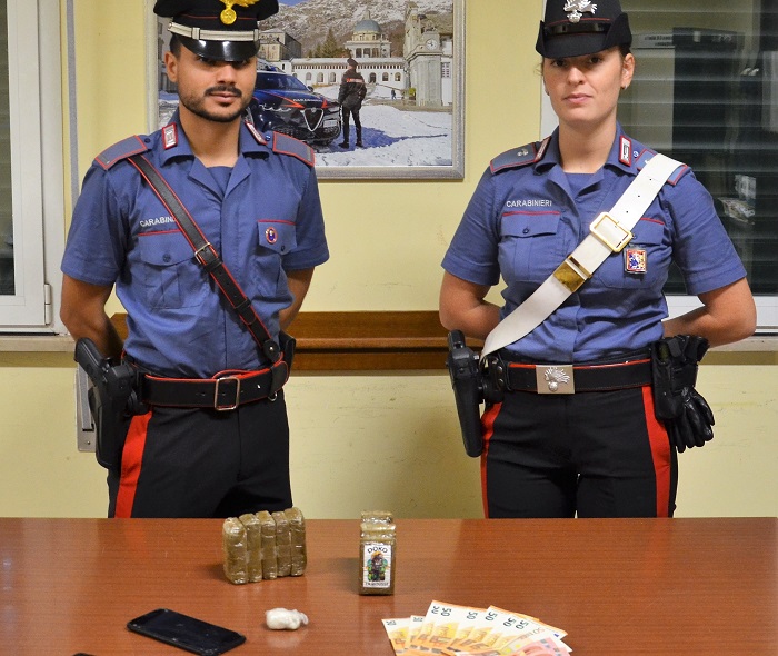 Coppia biellese arrestata: con sè aveva oltre un chilo di droga