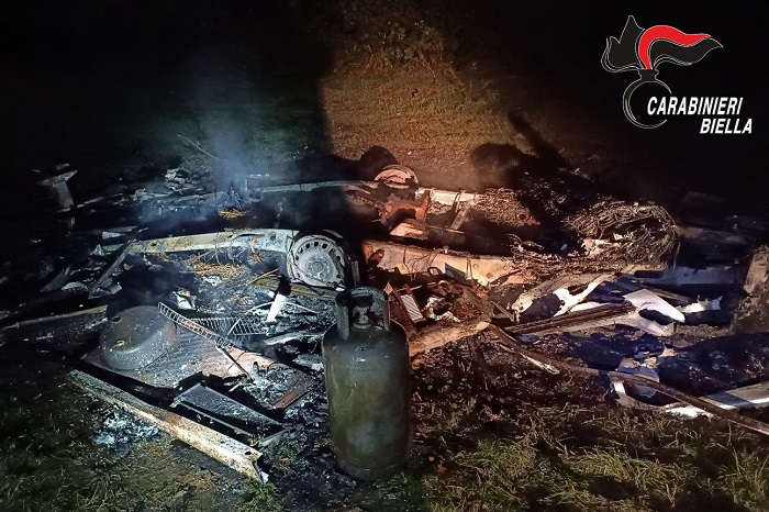  Aveva dato fuoco alla sua roulotte per non pagare la rottamazione