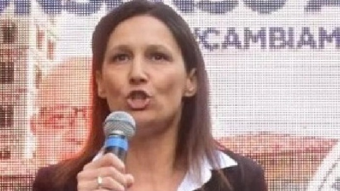 Sul vaccino Covid ai bimbi l'assessore Chiara Caucino dice "no alla sperimentazione"