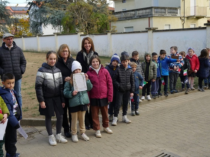 Il sottosegretario Paola Frassinetti in visita alle scuole del Biellese