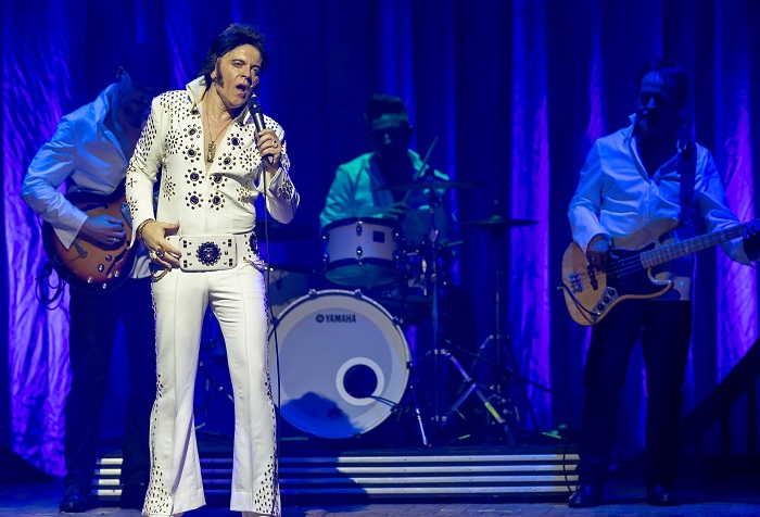 Lo spettacolo Elvis fa tappa a Biella