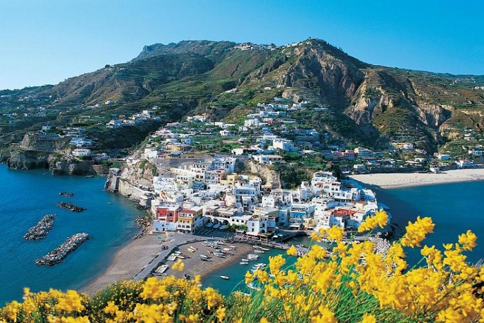 Soggiorno marino a Ischia con il Comune di Biella