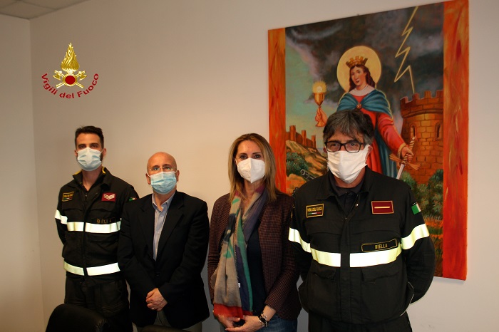 Patelli incontra i vigili del fuoco di Biella che chiedono una nuova scala