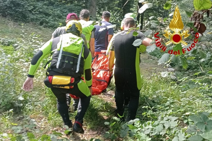 Trauma cranico per un escursionista al lago della Vecchia
