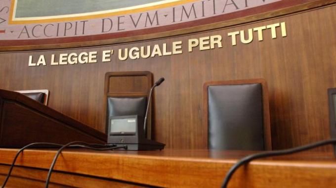 Condannato a quattro anni muratore per aver violentato una donna