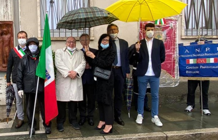 Biella ha ricordato l'eccidio di piazza Martiri