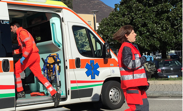 Donna muore soffocata al ristorante