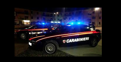 carabinieri notte due auto luci